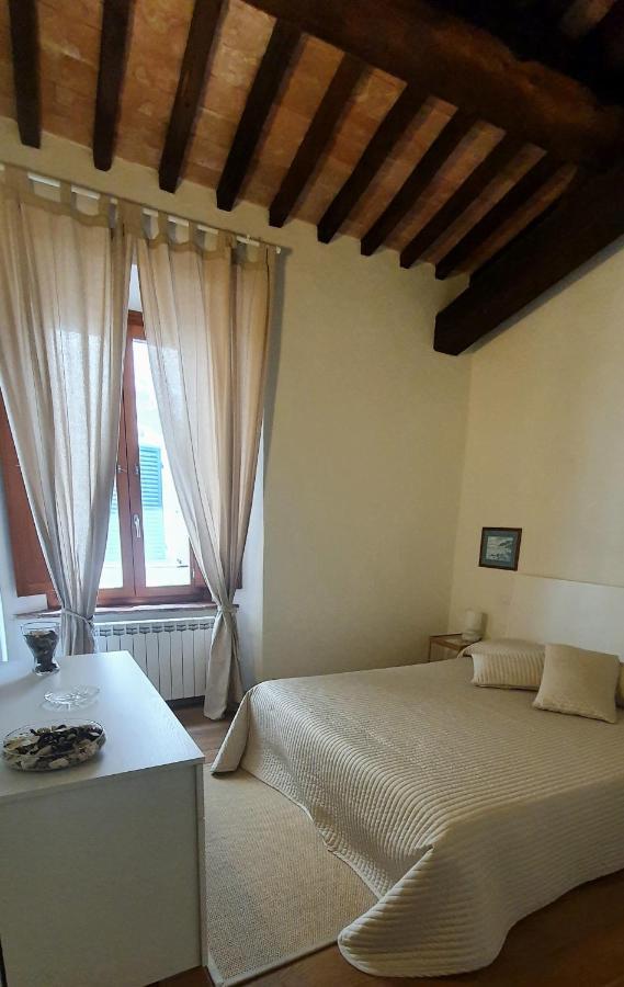 Mattimamihouse Apartamento Montepescali Exterior foto