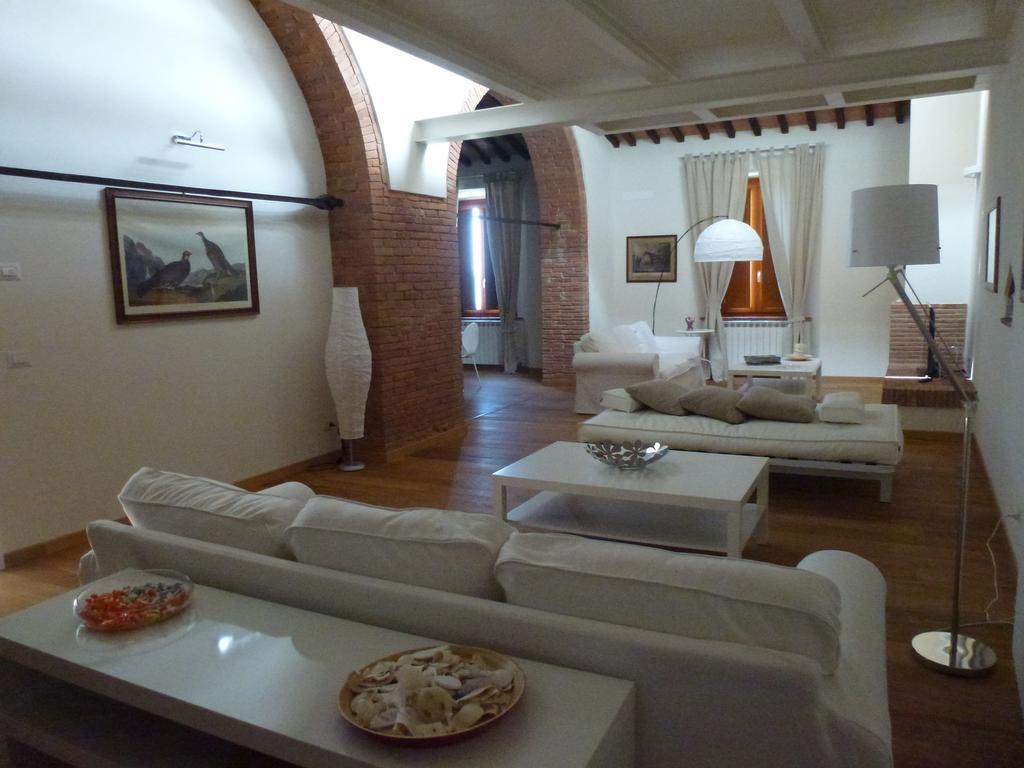 Mattimamihouse Apartamento Montepescali Quarto foto
